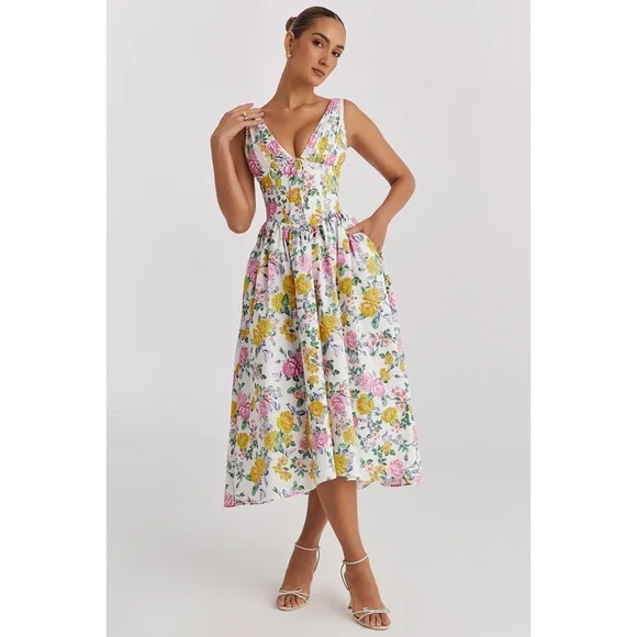 NEW House of CB Emmelina White Vintage Rose Print Dress XS - Picture 1 of 17